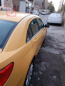 کرایسلەر 200